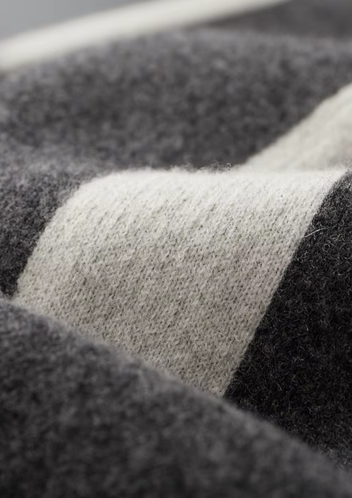 Cashmere Wide Leisure Trousers