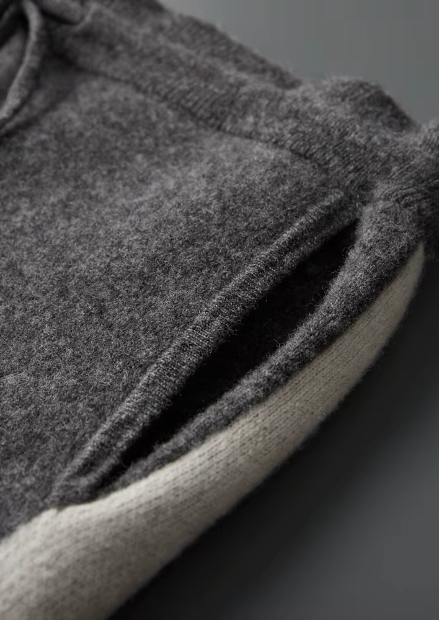 Cashmere Wide Leisure Trousers