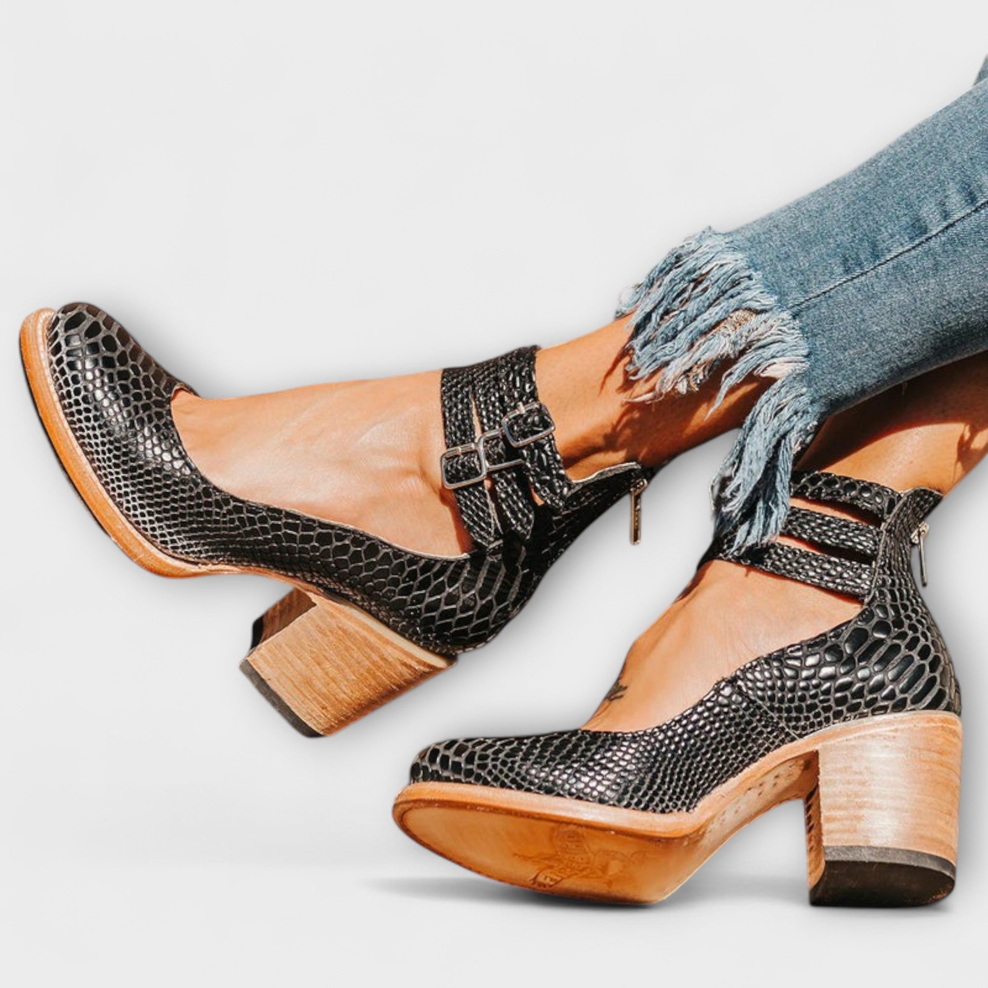 Bella - Comfortable and Stylish Orthopedic Shoe